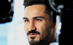 Tuyển Đức: Ilkay Guendogan & Sứ mệnh kế vị Schweinsteiger
